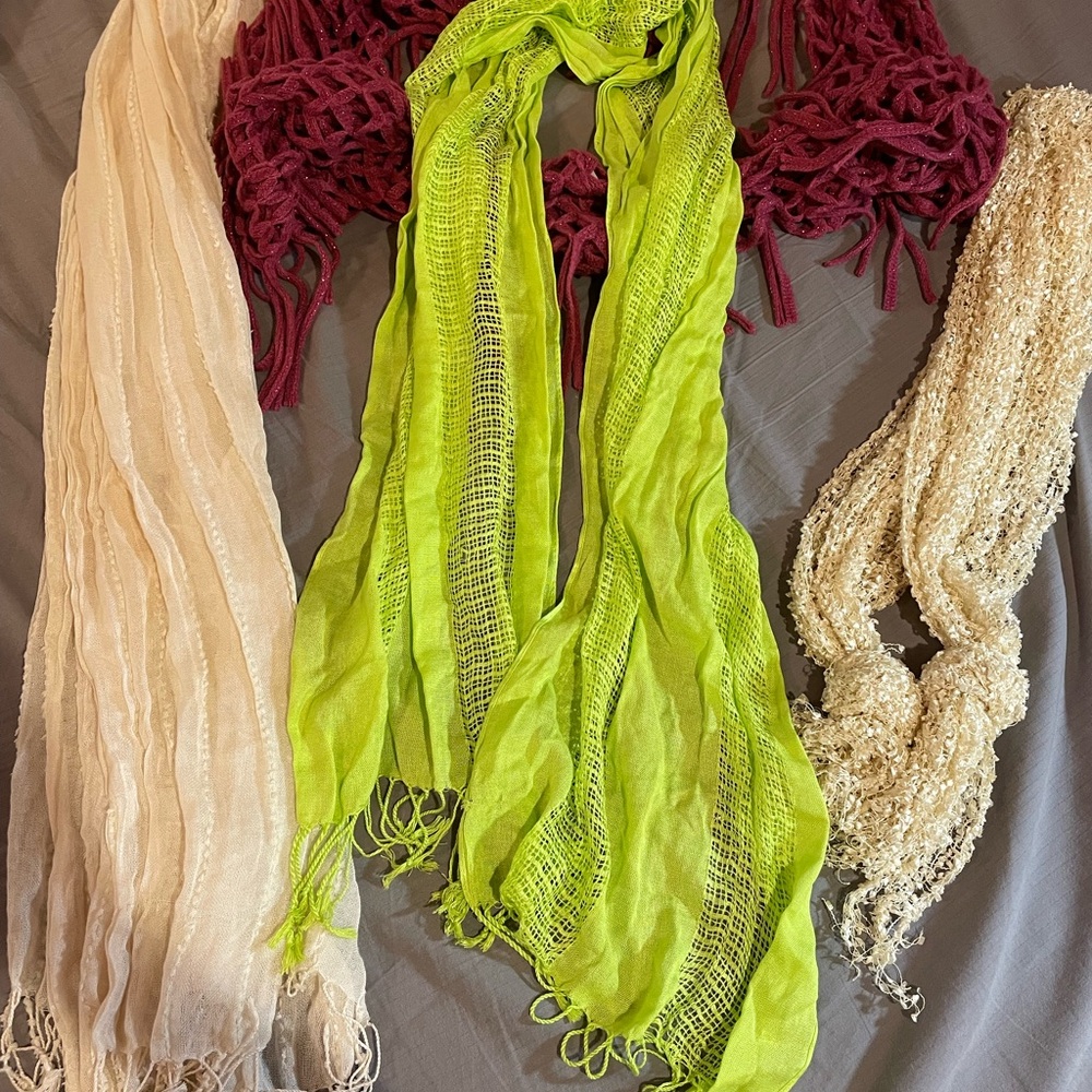 Women's Scarf Set -‎ Lime Green, Cream, and Burgundy - OS
